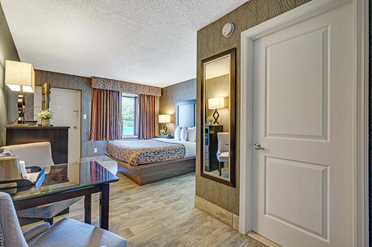 Blue Creek Inn Waretown Εξωτερικό φωτογραφία