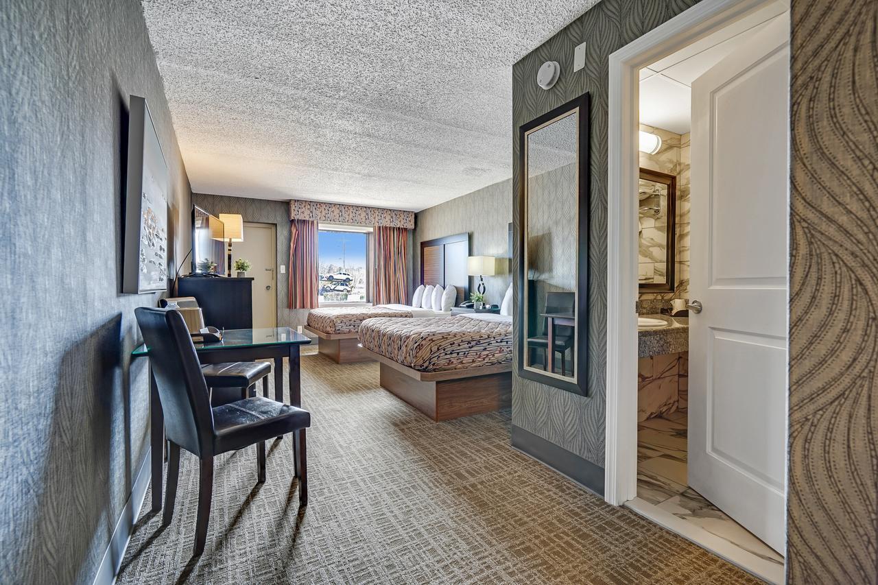Blue Creek Inn Waretown Εξωτερικό φωτογραφία